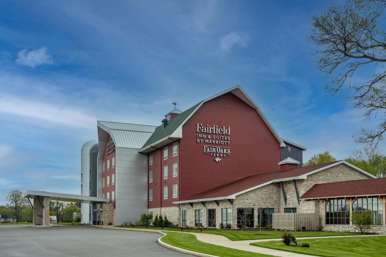 Fairfield Inn & Suites By Marriott Fair Oaks Farms Exterior photo